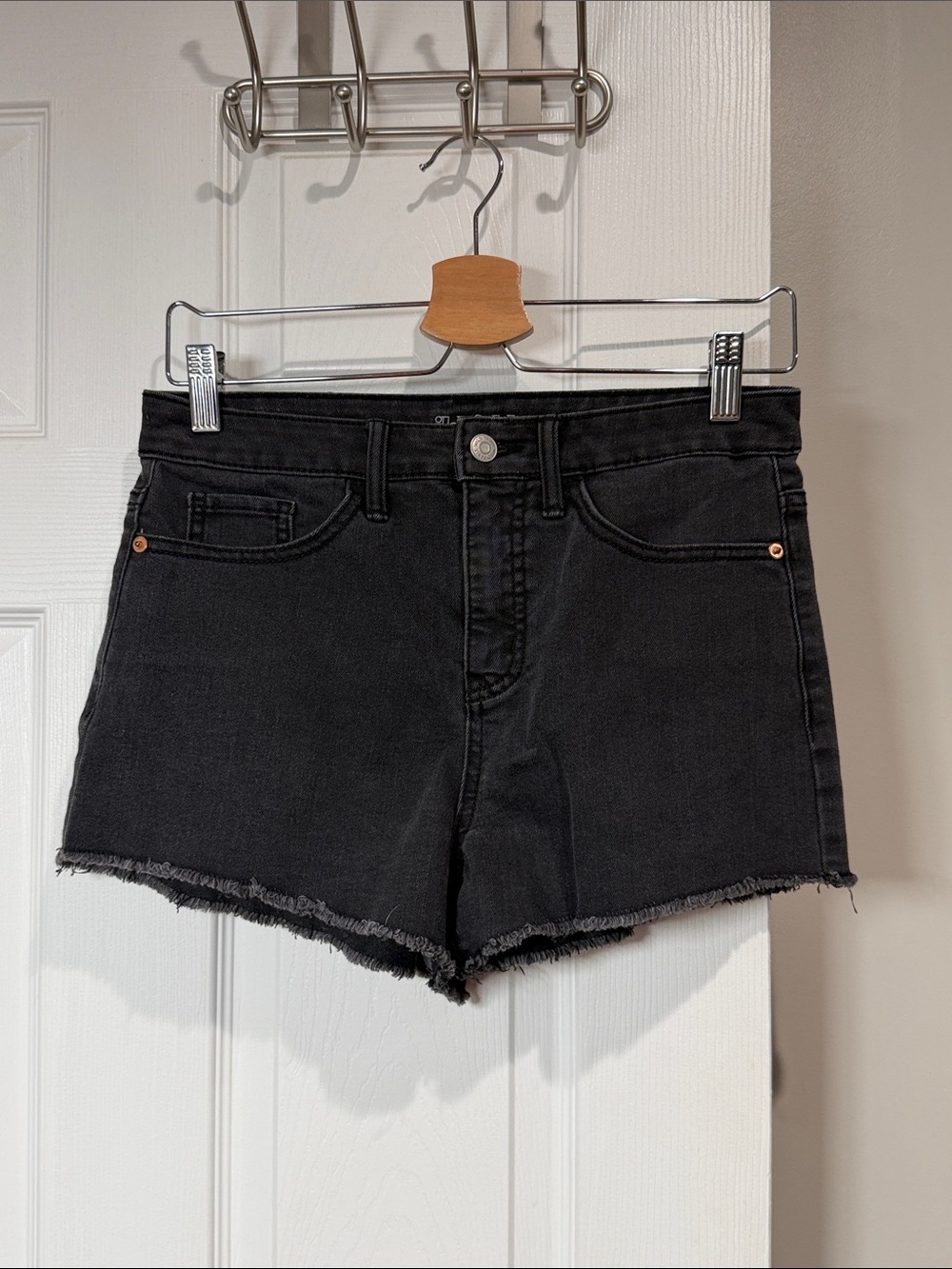 wild fable Black High-Rise Frayed Hem Jean Shorts